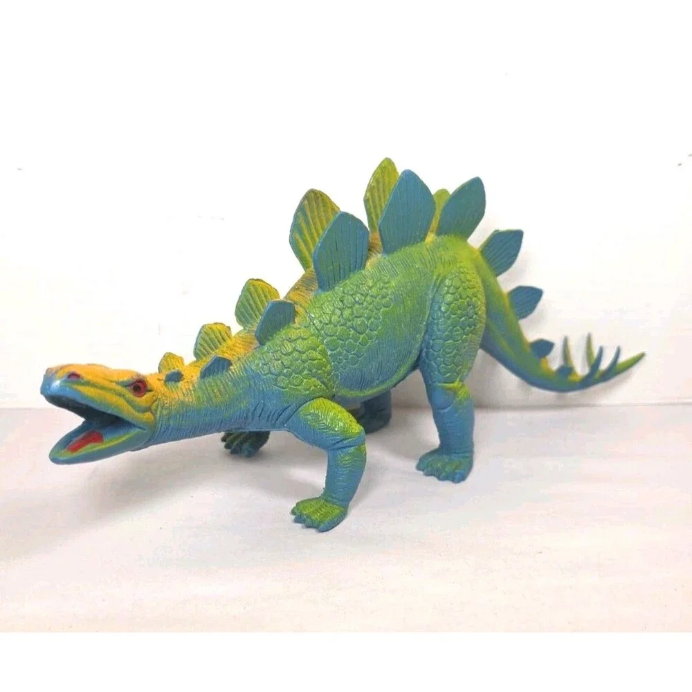 Vintage 1980's Dor Mei Stegosaurus Dinosaur Figure 16” Hong Kong